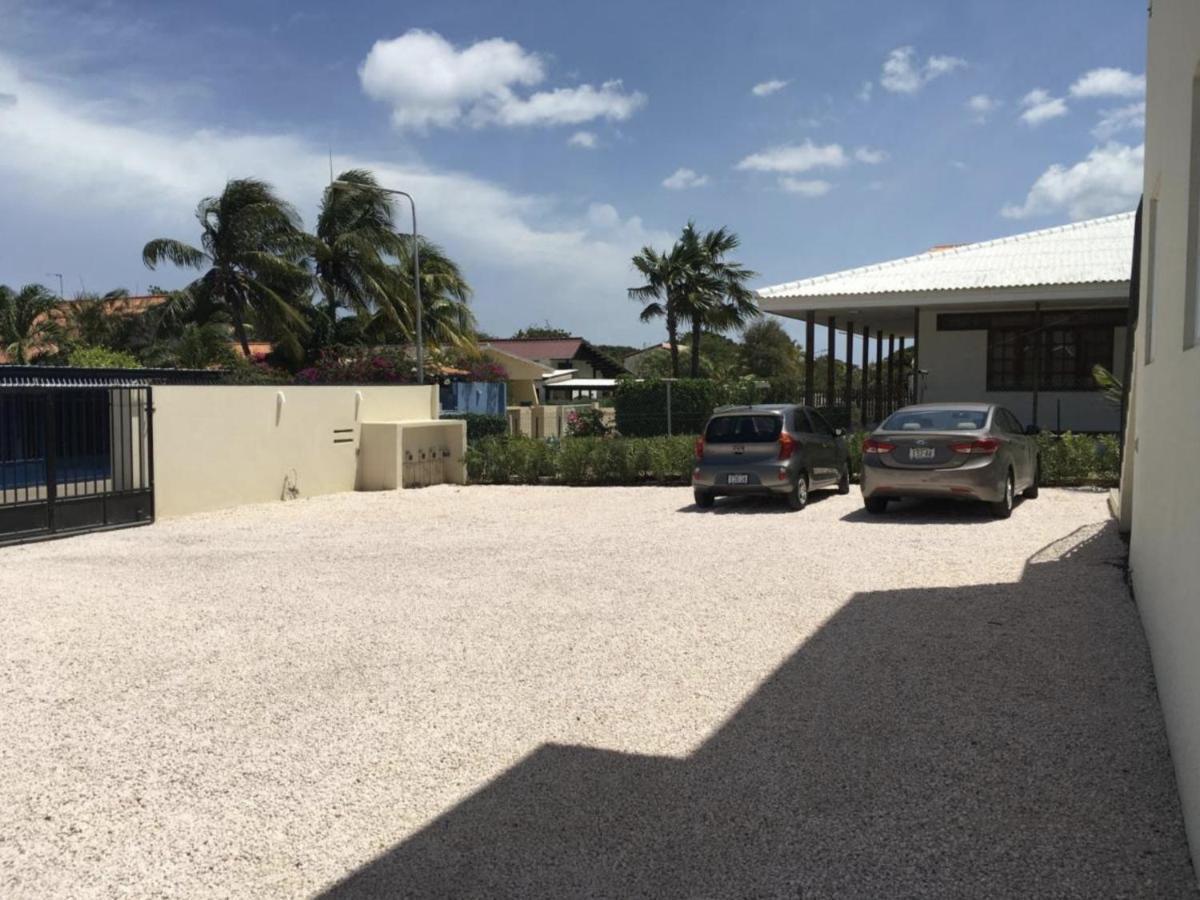 Andira Apartments Willemstad Exterior foto